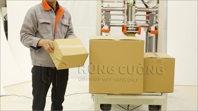 May-dan-bang-dinh-thung-carton-dqfxz-5050s (3)