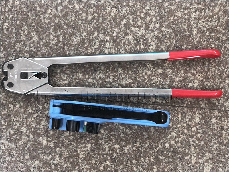 Bo-dung-cu-dai-day-pet-thu-cong (3)