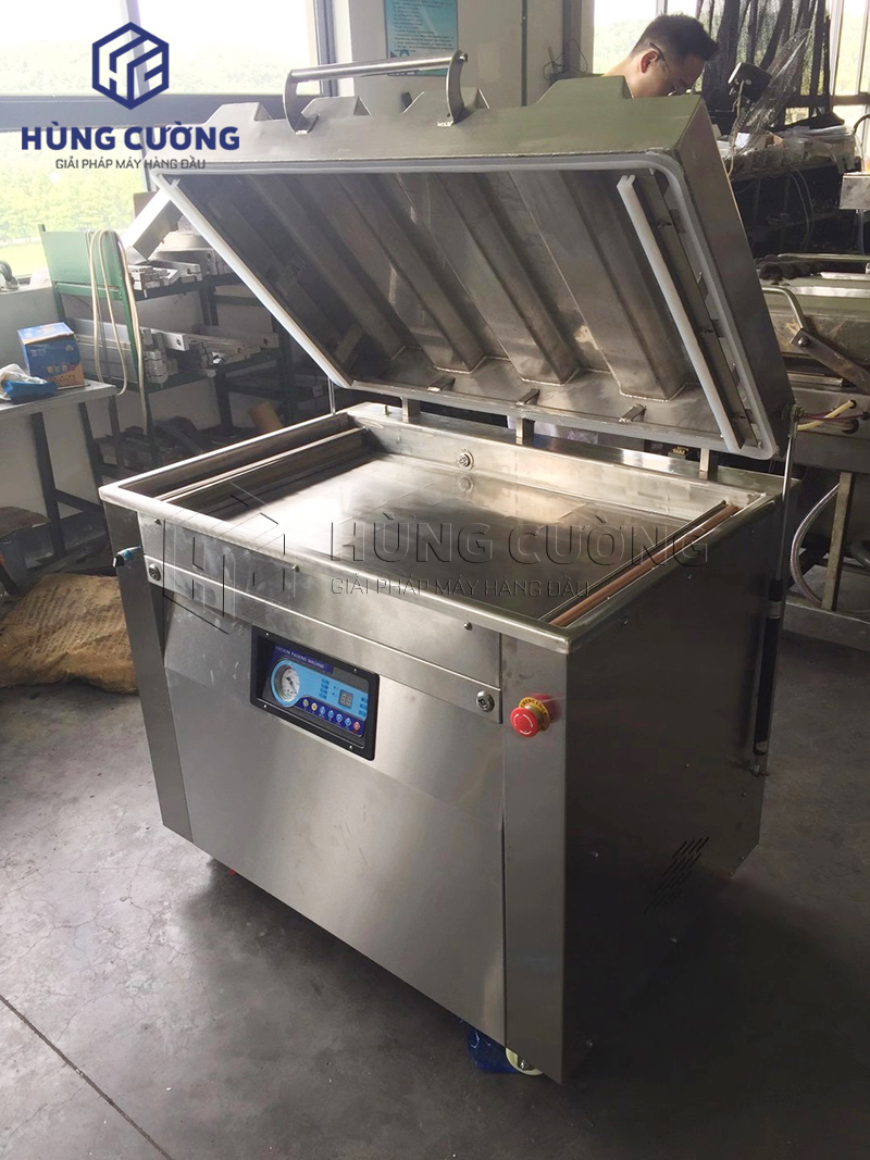 May-dong-goi-hut-chan-khong-mot-buong-dz-800t (2)