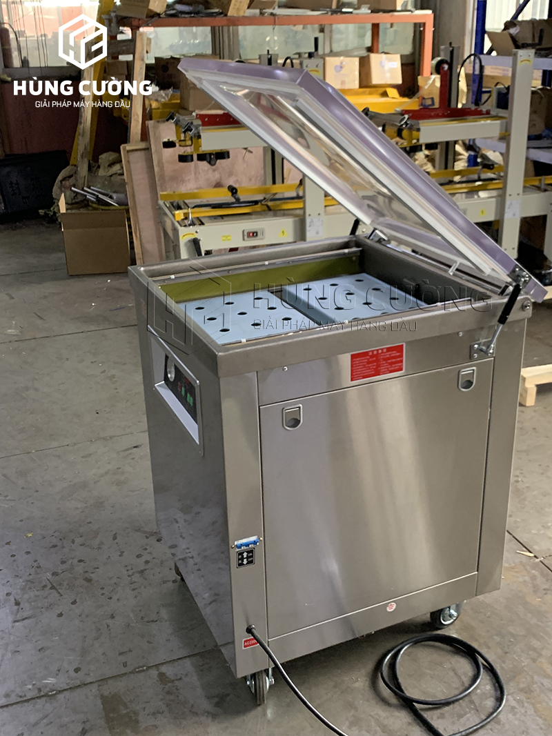 May-dong-goi-hut-chan-khong-chuan-duoqi-dz-600 (3)