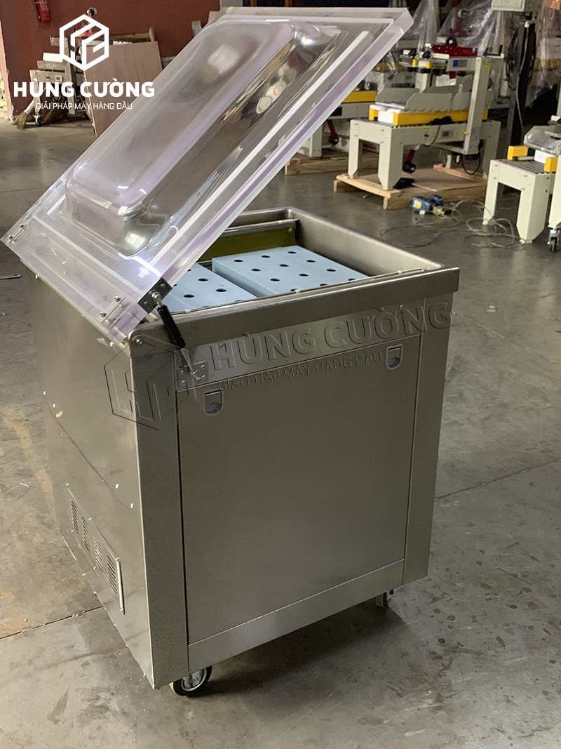 May-dong-goi-hut-chan-khong-chuan-duoqi-dz-600 (4)