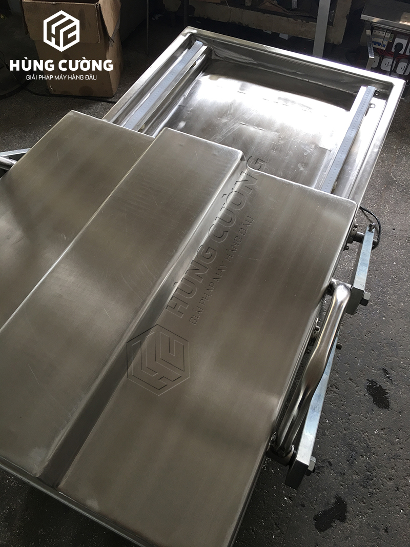 May-dong-goi-hut-chan-khong-dz-500-2sb (12)