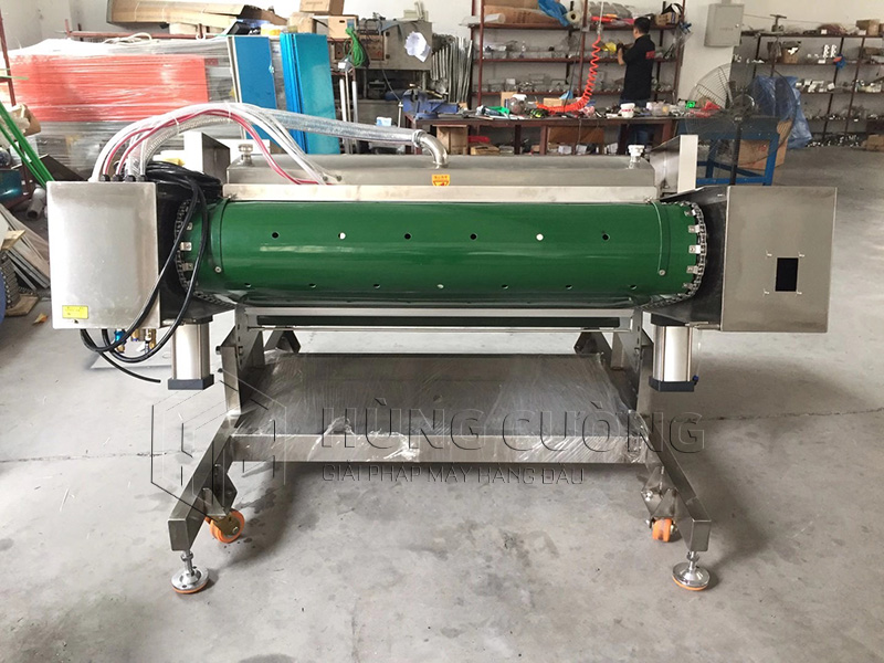 May-dong-goi-hut-chan-khong-lien-tuc-dz-1100 (6)