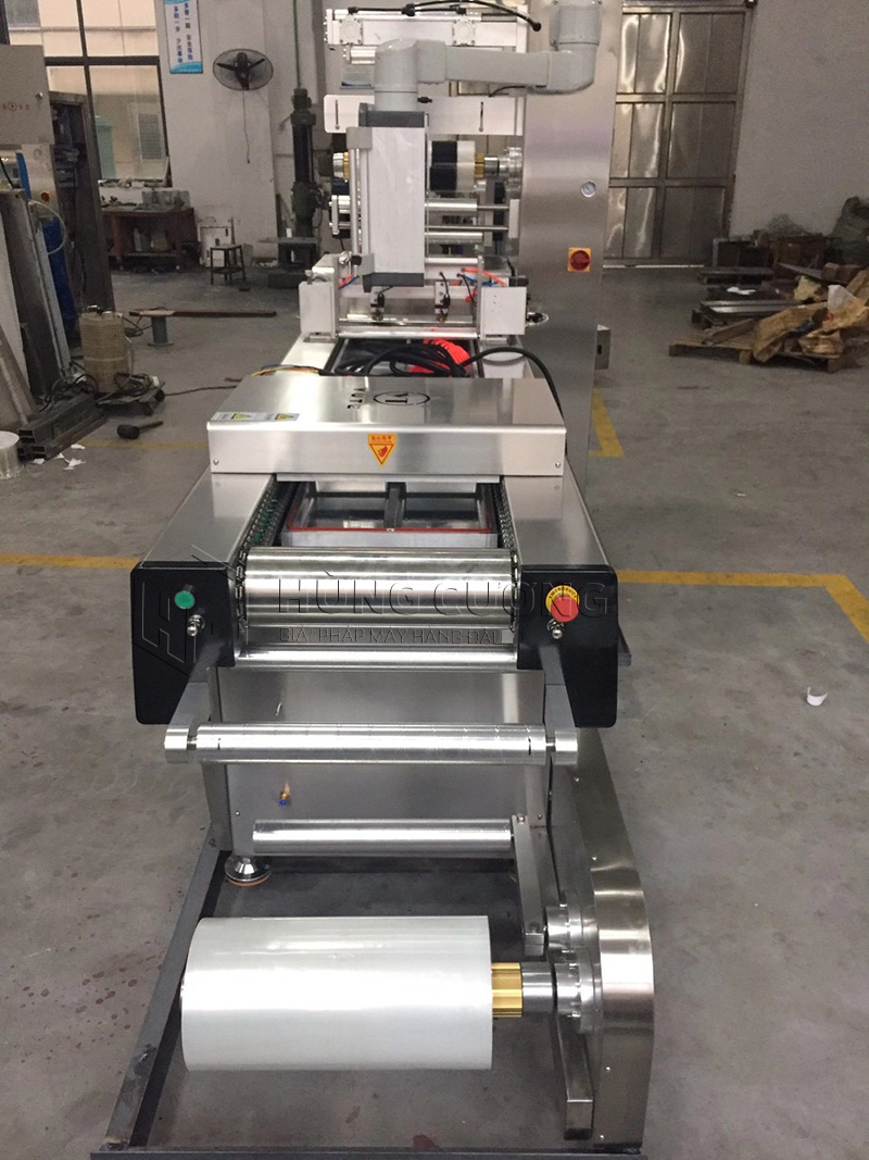 May-dong-goi-hut-chan-khong-nhiet-dinh-hinh-dzl-320t (1)