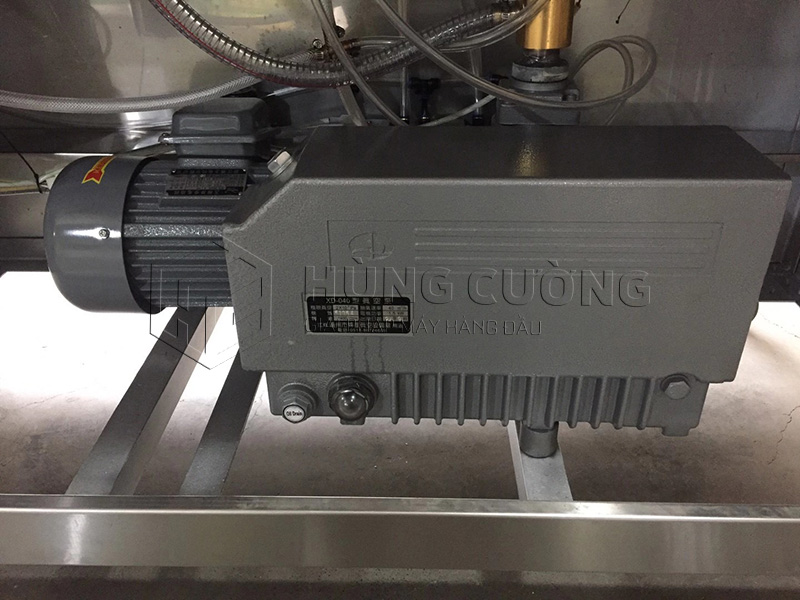 May-dong-goi-hut-chan-khong-voi-ngoai-chan-cao-1200 mm (8)