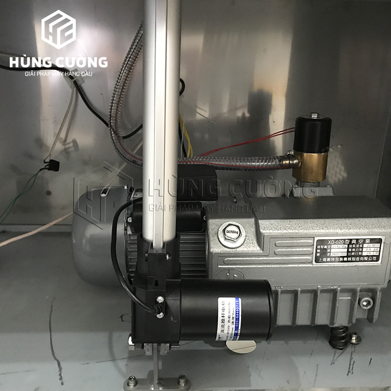 May-dong-goi-hut-chan-khong-voi-ngoai-chan-cao-dzq-800ot (30)