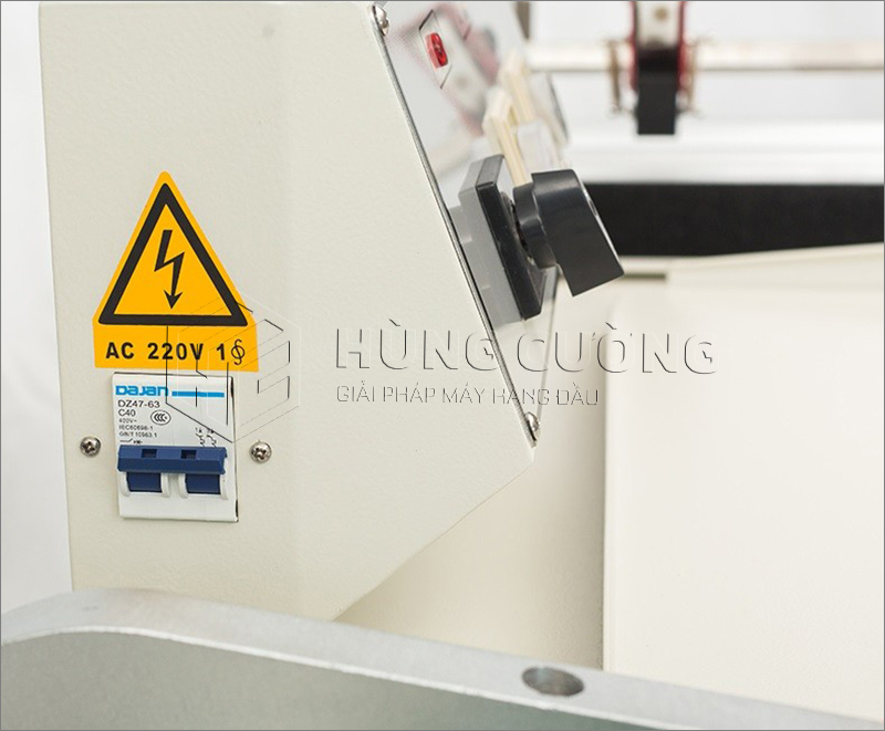 Day-chuyen-dong-goi-mang-co-ban-tu-dong-dfqa-450-bs-a450 (4)