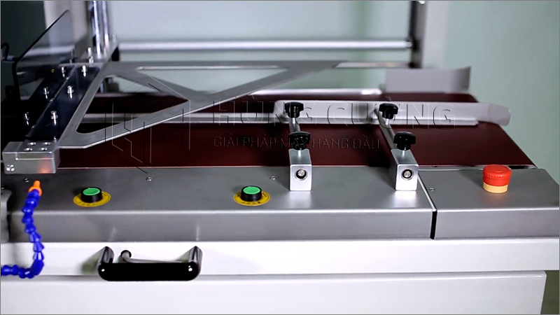 Day-chuyen-dong-goi-mang-co-lien-tuc-dql-5545-bs-d4520 (32)