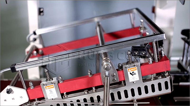 Day-chuyen-dong-goi-mang-co-lien-tuc-dql-5545-bs-d4520 (35)