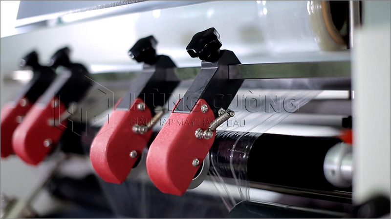 Day-chuyen-dong-goi-mang-co-lien-tuc-dql-5545-bs-d4520 (37)