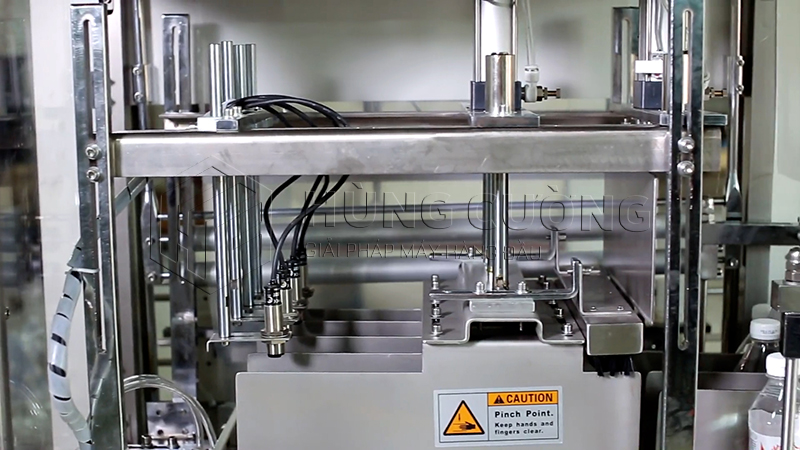 Day-chuyen-dong-goi-mang-co-loc-tu-dong (6)