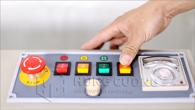 May-han-mieng-tui-lien-tuc-dbf-1000-phun-son-may-bom-khi(11)