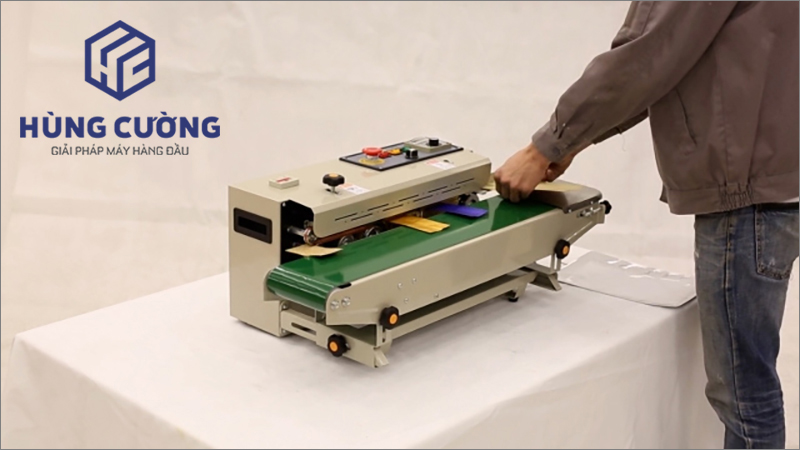 May-han-mieng-tui-dem-so-luong-fr-900x-phun-son (3)