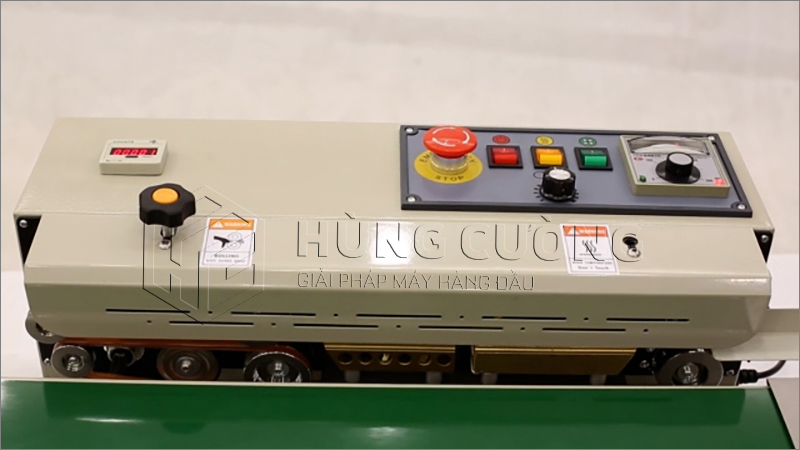 May-han-mieng-tui-dem-so-luong-fr-900x-phun-son (7)