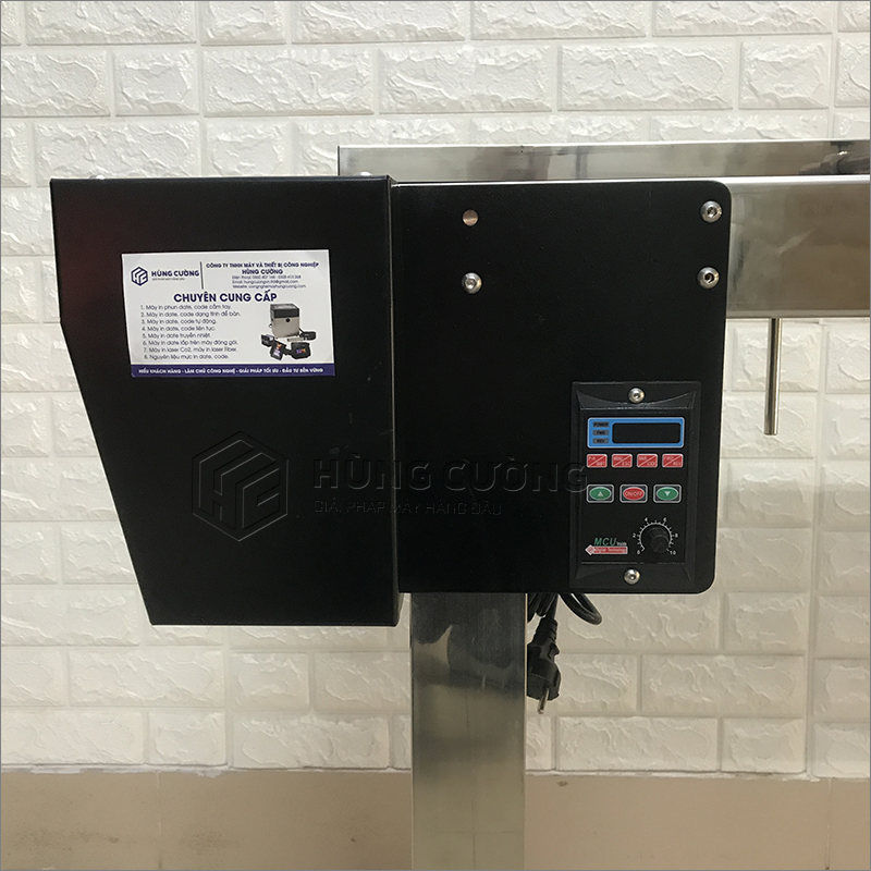 4. Bang-tai-in-date-inox-2mx0.2m