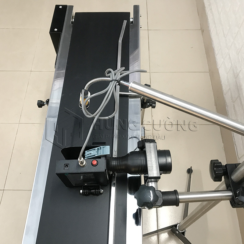 6. Bang-tai-in-date-inox-2mx0.2m