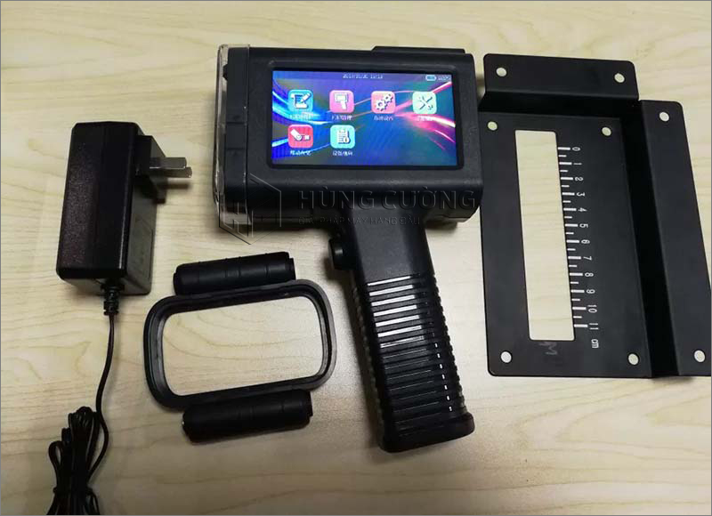 12. May-in-phun-date-cam-tay-bt-127