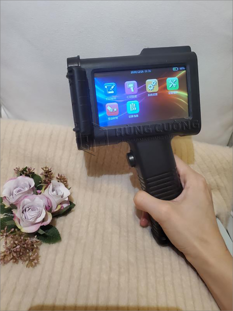 13. May-in-phun-date-cam-tay-bt-127