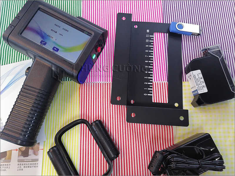 14. May-in-phun-date-cam-tay-bt-127