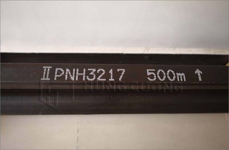 9. May-in-phun-ky-tu-size-lon-cam-tay-t500