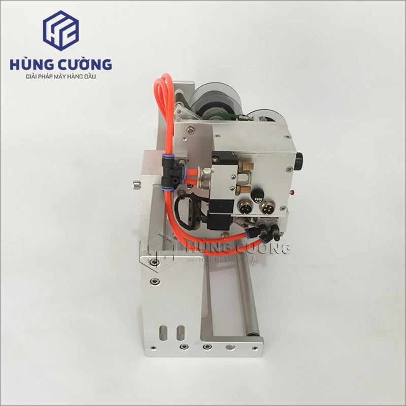 4. May-in-date-toc-do-cao-lap-dat-tren-may-dong-goi-hp-330