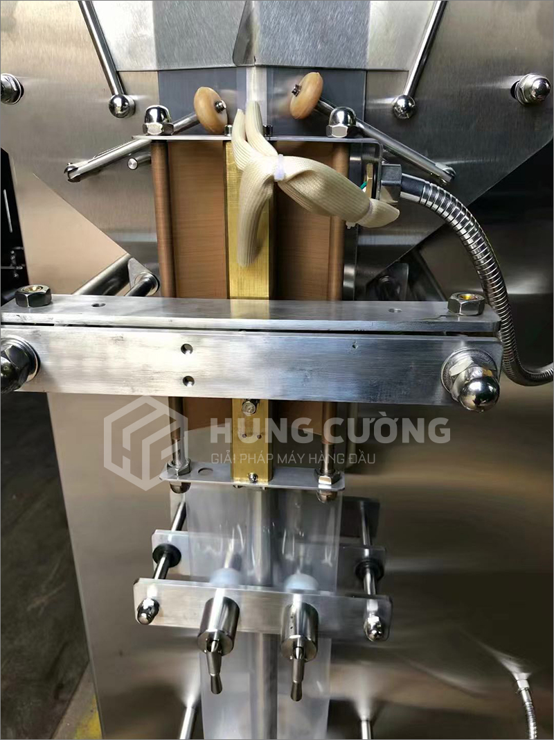 13. May-dong-goi-dang-long-sua-dong-tui-sj-1000-2000 