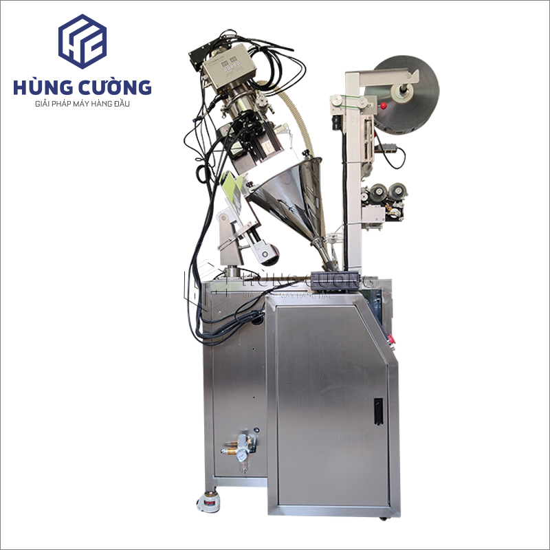 4. May-dong-goi-bot-dung-truc-vit-lpfs8l 