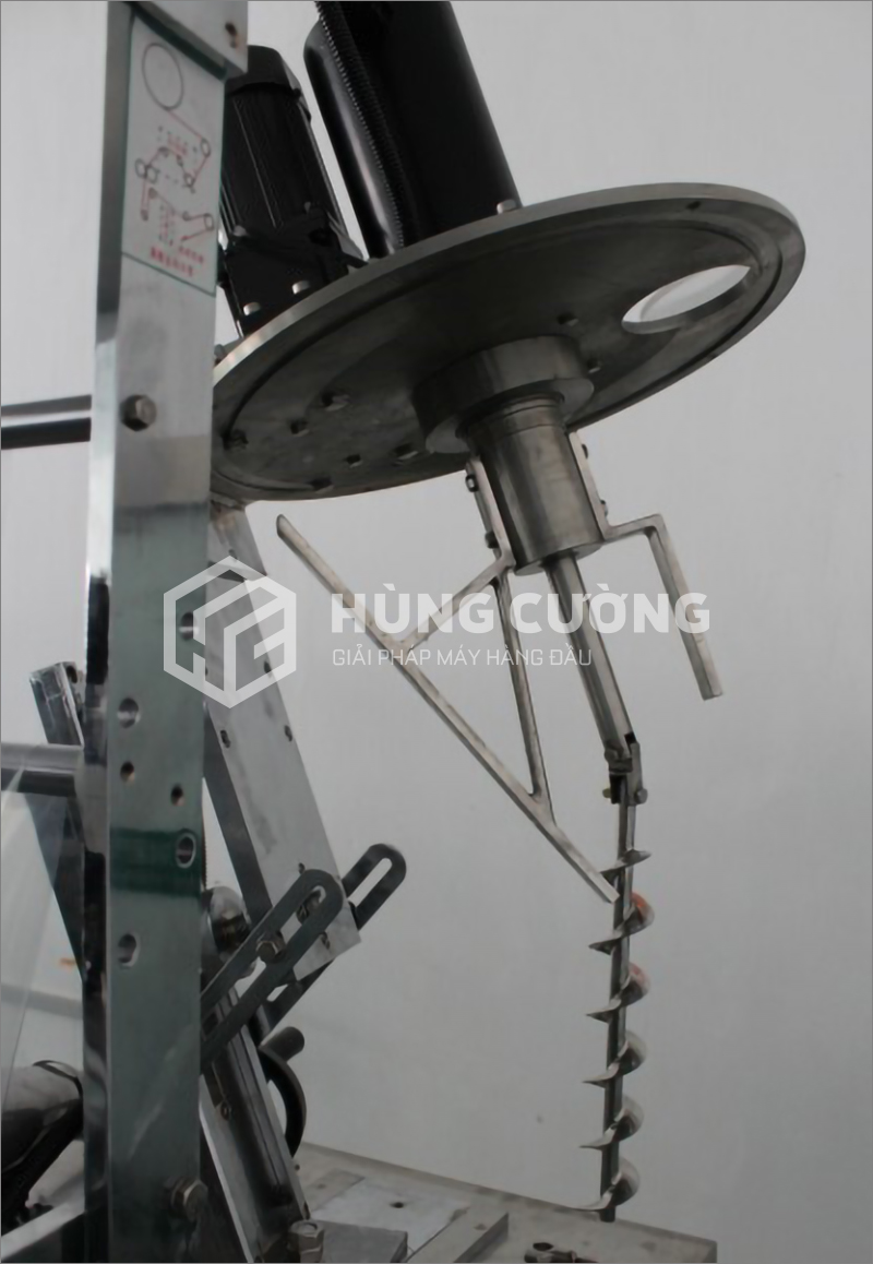 5. May-dong-goi-bot-dung-truc-vit-chat-luong-cao-tui-bo-tron-goc 