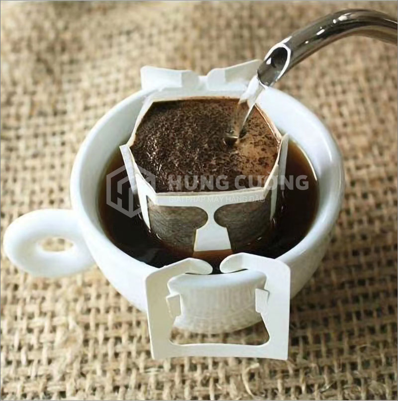 4. May-dong-goi-ca-phe-tui-loc-co-tai-treo-ys-188