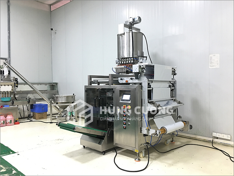 3. May-dong-goi-chat-long-nhieu-line-tui-4-bien