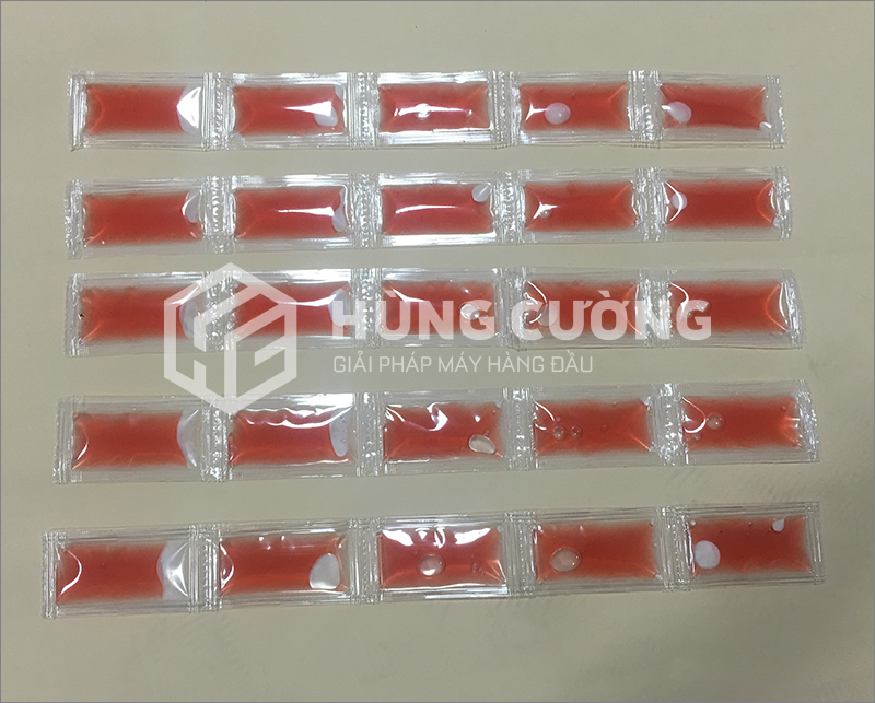 May-dong-goi-chat-long-nhieu-line-tui-4-bien (12)