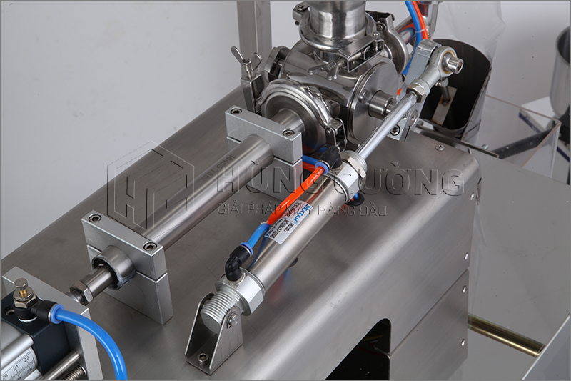 May-dong-goi-dang-set-sot-gia-vi-qgs-20-bong-dung (12)