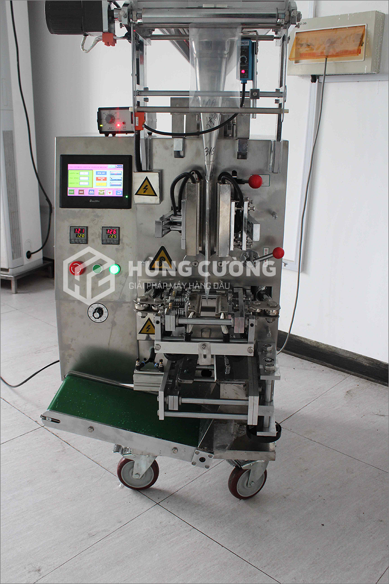 8. May-dong-goi-dich-dac-sot-gia-vi-plc 