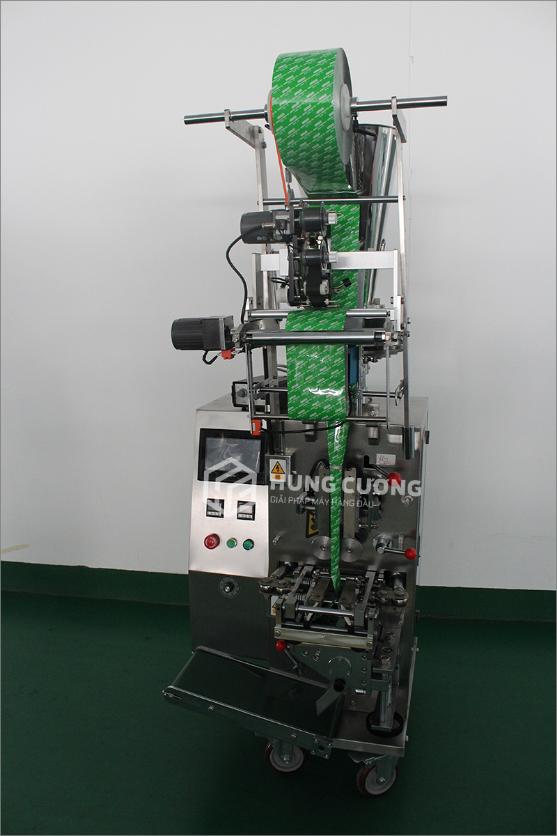 4. May-dong-goi-hat-dung-coc-dong-chat-luong-cao-plc