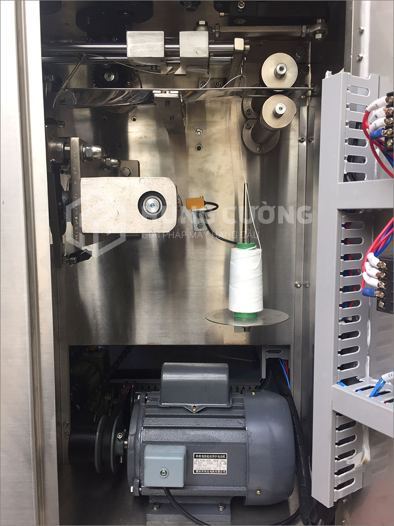 13. May-dong-goi-tra-tui-loc-co-tem-chi-ys-11 