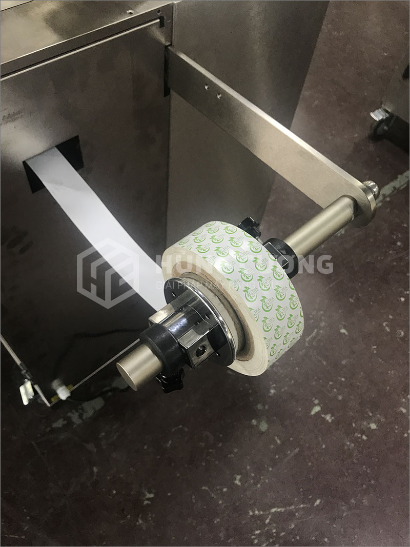 6. May-dong-goi-tra-tui-loc-co-tem-chi-ys-11 