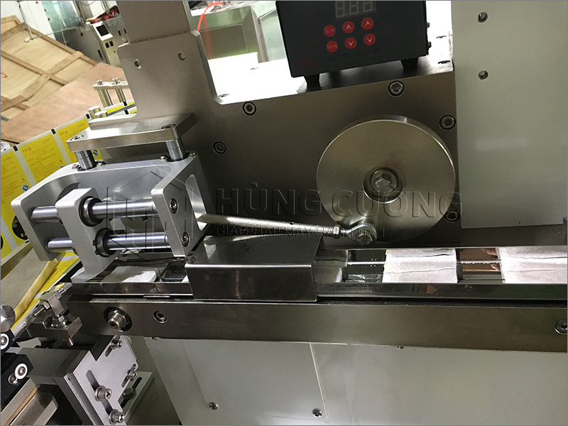 6. May-dong-goi-tra-tui-loc-toc-do-cao-dxdc8iv