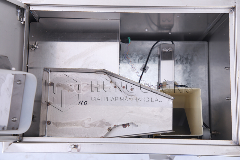 7. May-can-dinh-luong-hcu600