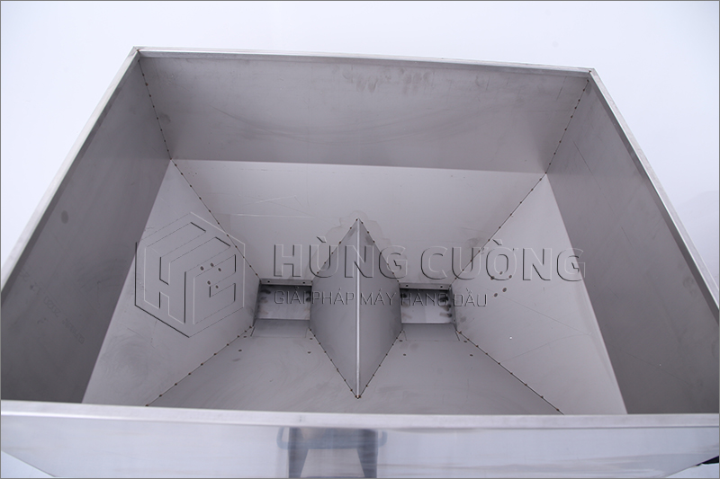 10. May-can-dinh-luong-HCUD1055K